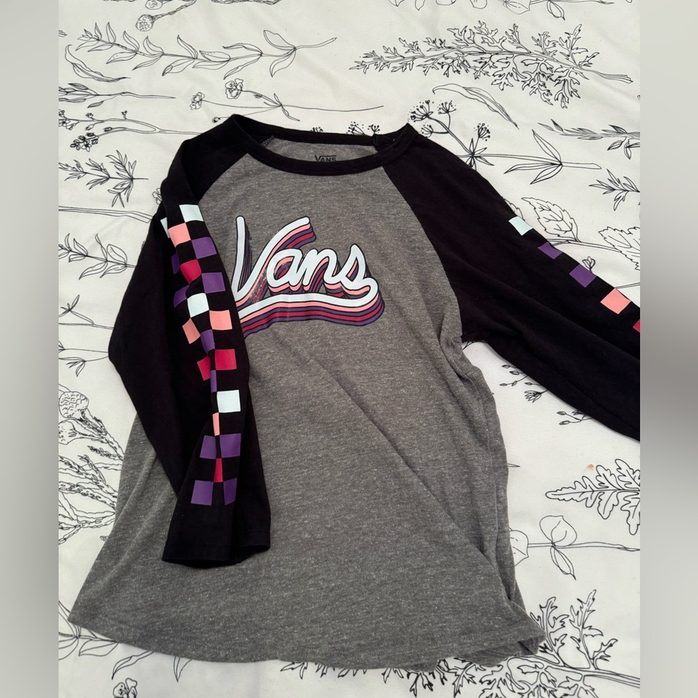 Vans mid sleeve shirt